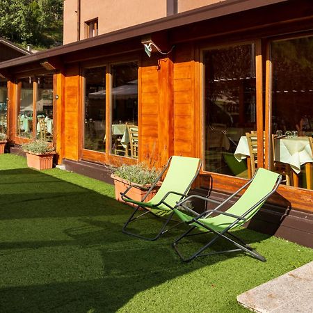 Hotel La Val Isolaccia Exteriér fotografie
