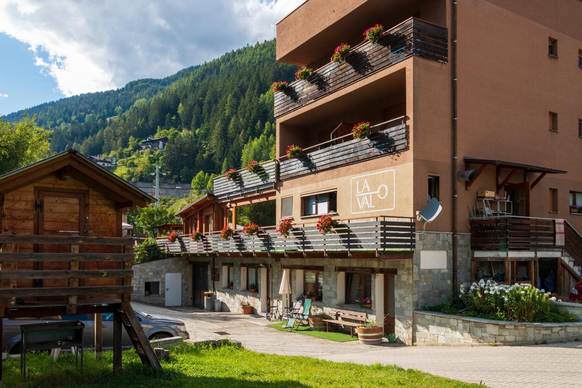 Hotel La Val Isolaccia Exteriér fotografie