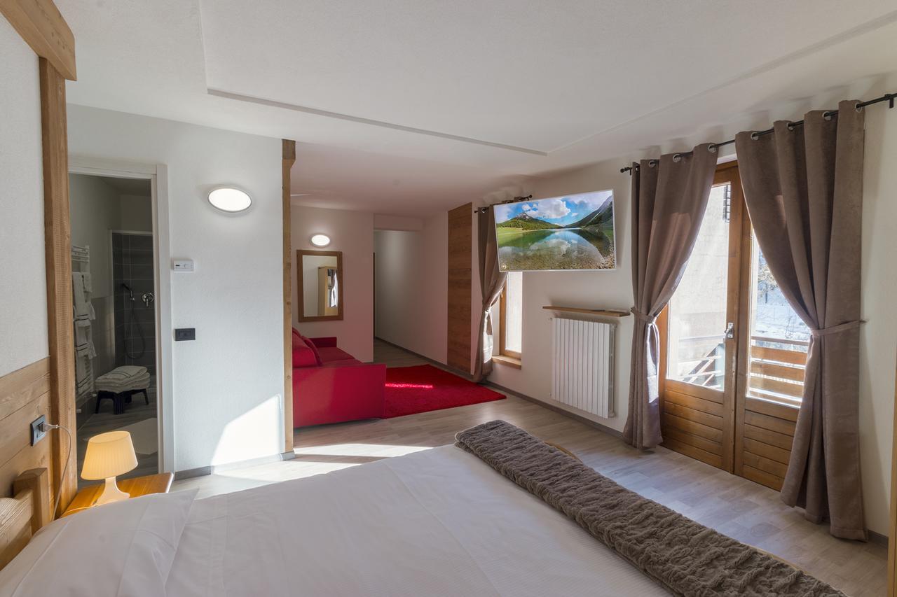 Hotel La Val Isolaccia Exteriér fotografie